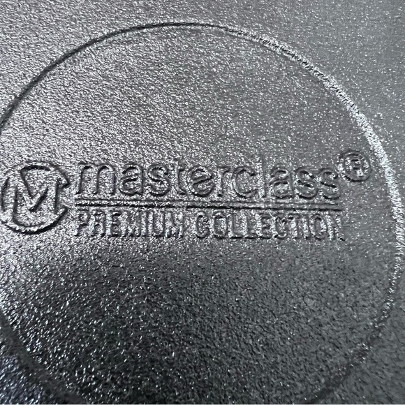Masterclass Cast Iron Grill Pan - Black - Picture 6 of 16